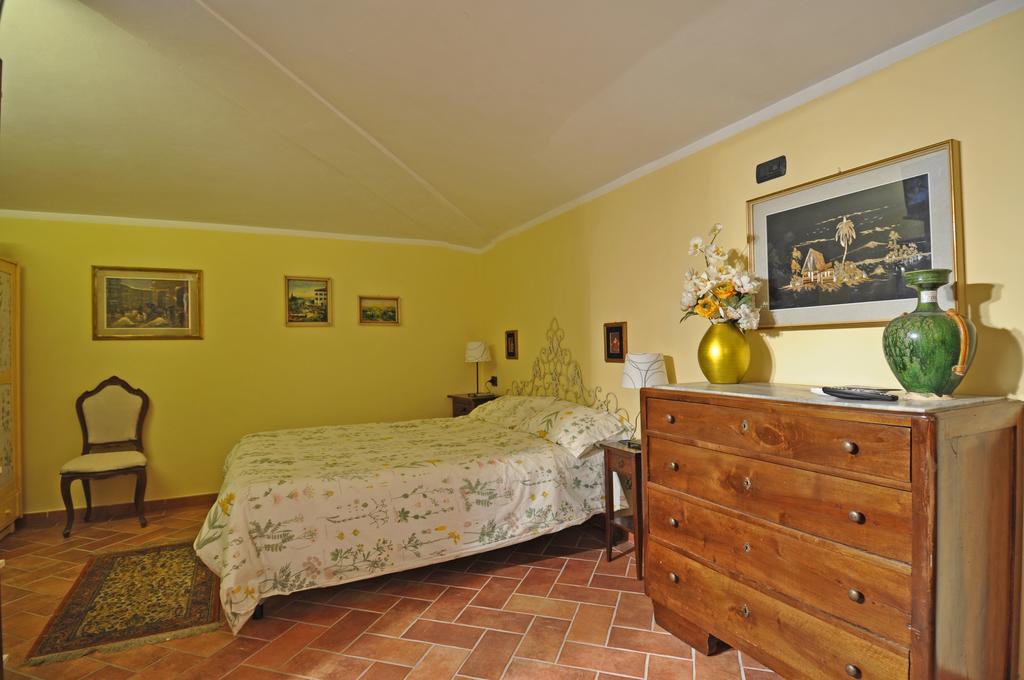 B&B Le Balze Reggello Bagian luar foto